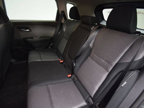 Used 2023 Nissan Rogue SV AWD/4WD image 23