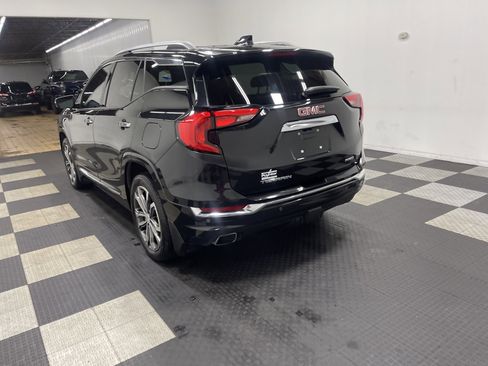 Used 2019 GMC Terrain Denali w/ GMC Pro Grade Package AWD/4WD image 2