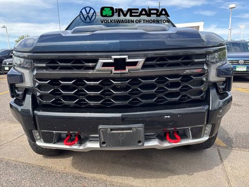 Used 2023 Chevrolet Silverado 1500 ZR2 w/ Technology Package AWD/4WD image 5