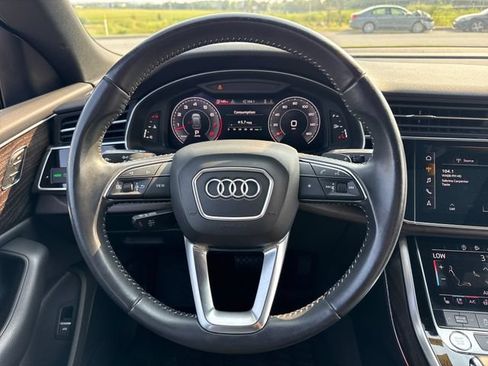 Used 2020 Audi Q8 Premium Plus w/ Premium Plus Package AWD/4WD image 21