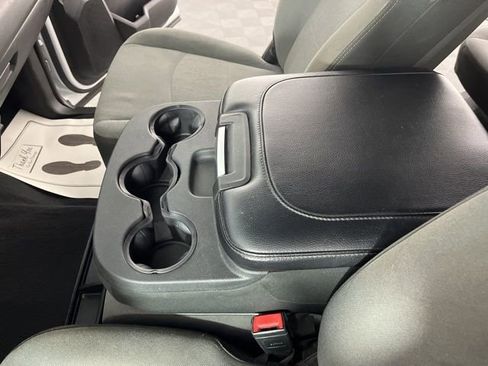 Used 2022 RAM 2500 Big Horn image 33