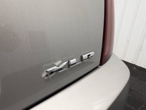 Used 2004 Cadillac XLR RWD image 8