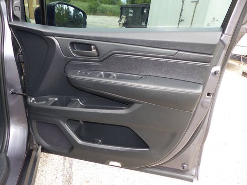 Used 2025 Honda Odyssey EX-L image 44