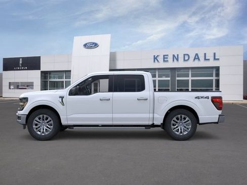 New 2026 Ford F150 XLT w/ XLT Chrome Appearance Package AWD/4WD image 3