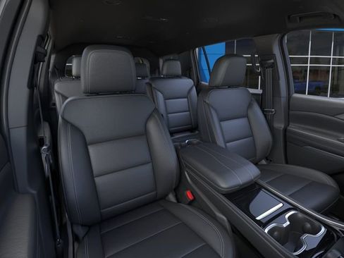 New 2026 Chevrolet Traverse LT w/ Midnight/Sport Edition FWD image 16