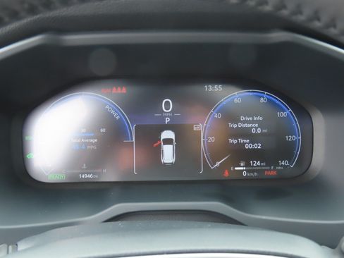 Used 2025 Toyota RAV4 Limited AWD/4WD image 29