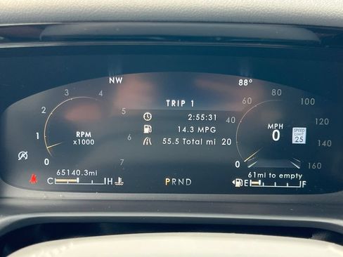 Used 2020 Lincoln Aviator Reserve w/ Equipment Group 202A AWD/4WD image 22