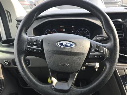 Used 2024 Ford Transit 350 XLT image 8