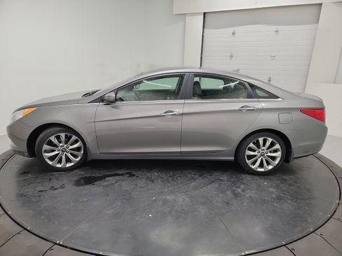 Used 2013 Hyundai Sonata SE FWD image 4
