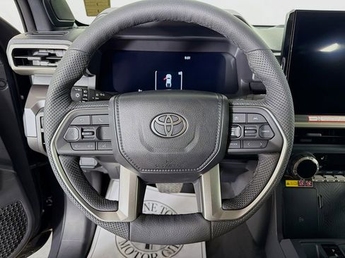 New 2026 Toyota Tacoma TRD Off-Road AWD/4WD image 12