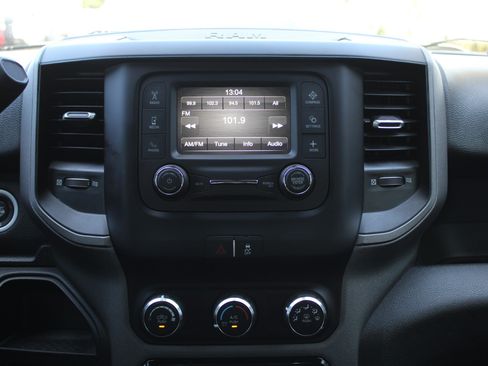 Used 2024 RAM 2500 Tradesman AWD/4WD image 27