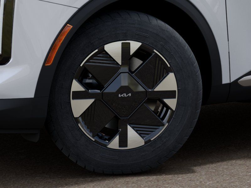 New 2027 Kia Sportage LX FWD image 9