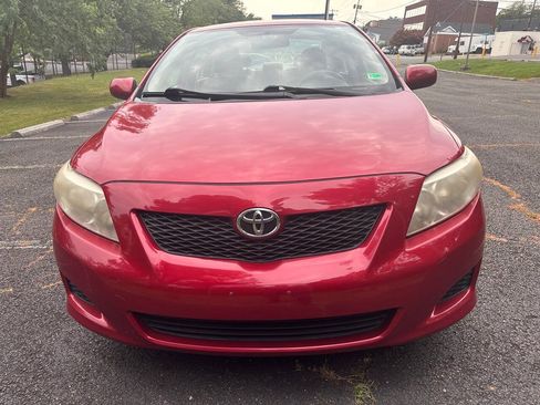 Used 2010 Toyota Corolla LE w/ LE EVP Pkg #1 FWD image 2
