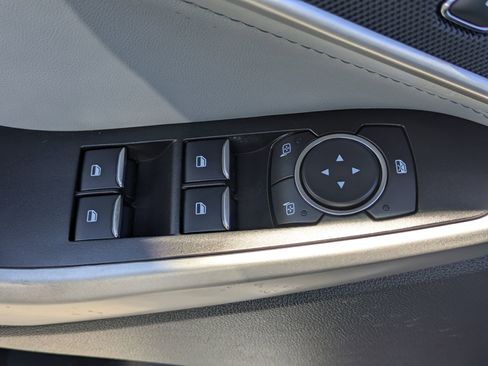 Used 2023 Ford Explorer XLT w/ Equipment Group 202A image 21