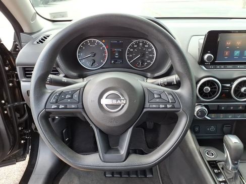 Used 2024 Nissan Sentra S FWD image 19