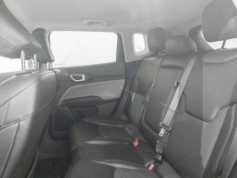 Used 2022 Jeep Compass Latitude w/ Convenience Group image 14
