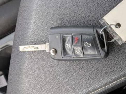 Used 2025 Volkswagen Jetta S FWD image 27