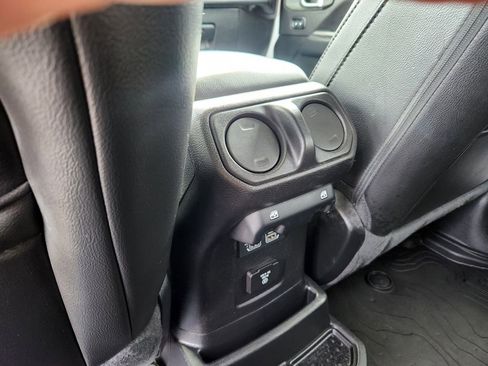 Used 2020 Jeep Wrangler Unlimited Sahara AWD/4WD image 71