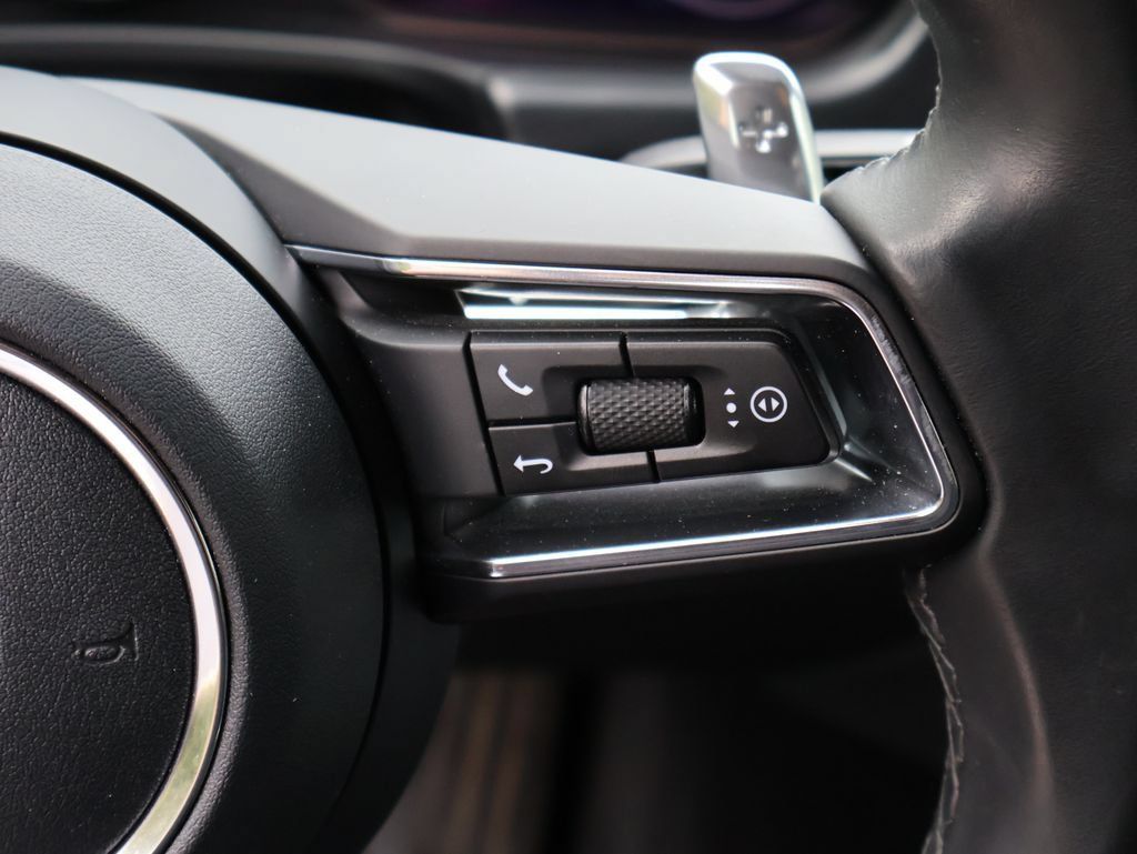 Certified 2023 Porsche Panamera 4 Platinum Edition AWD/4WD image 30