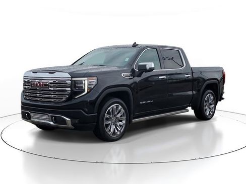 Used 2024 GMC Sierra 1500 Denali w/ Denali Reserve Package AWD/4WD image 2