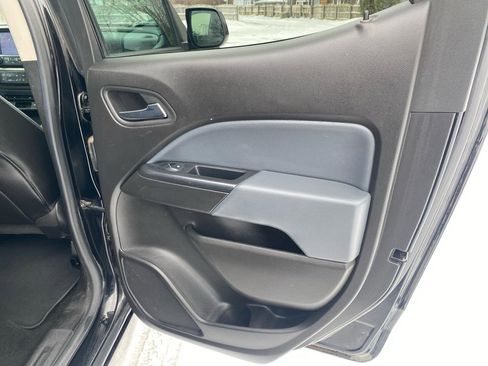 Used 2015 Chevrolet Colorado Z71 image 24
