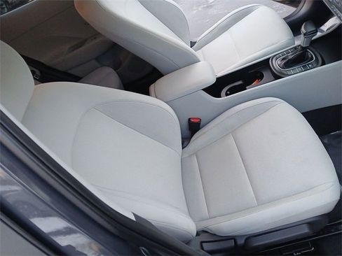 Used 2024 Hyundai Kona SEL image 23