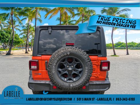 Used 2023 Jeep Wrangler Unlimited AWD/4WD image 4