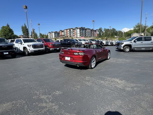 Used 2023 Chevrolet Camaro SS RWD image 13