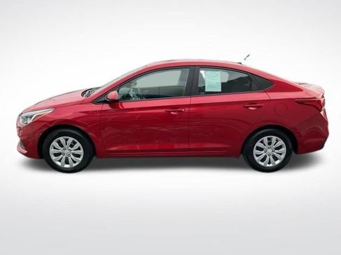 Used 2022 Hyundai Accent SE image 4