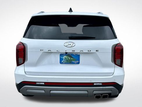 Used 2024 Hyundai Palisade SEL FWD image 6