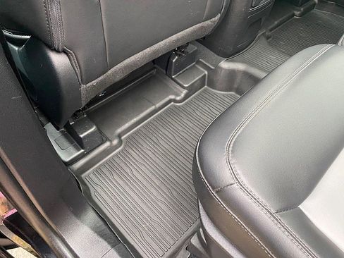 Certified 2022 Ford Explorer XLT w/ Equipment Group 202A image 35