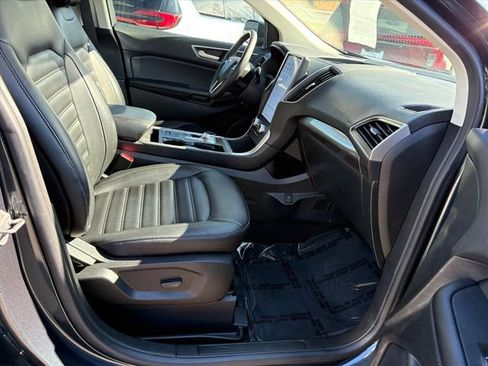 Used 2024 Ford Edge SEL image 16