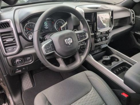 New 2026 RAM 1500 Express AWD/4WD image 15