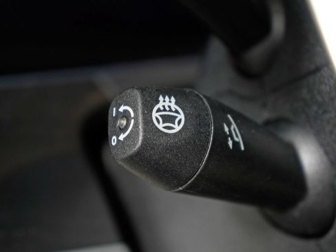 Used 2023 Mercedes-Benz E 350 4MATIC Sedan image 23