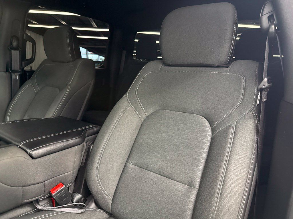 Used 2025 RAM 1500 Tradesman w/ Night Edition AWD/4WD image 20