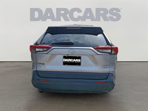 Used 2022 Toyota RAV4 XLE w/ Convenience Package AWD/4WD image 5