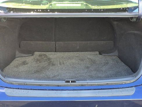 Used 2020 Toyota Corolla LE image 6