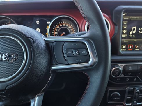 Used 2023 Jeep Gladiator Rubicon w/ Trailer Tow Package image 39