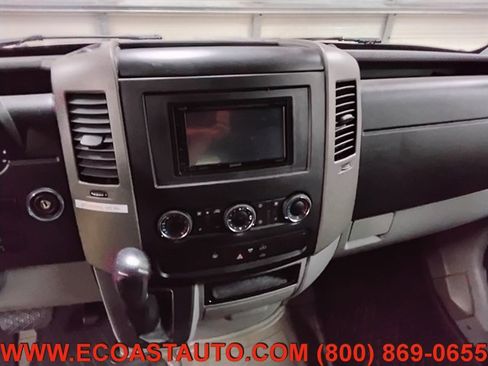 Used 2011 Mercedes-Benz Sprinter 2500 image 12