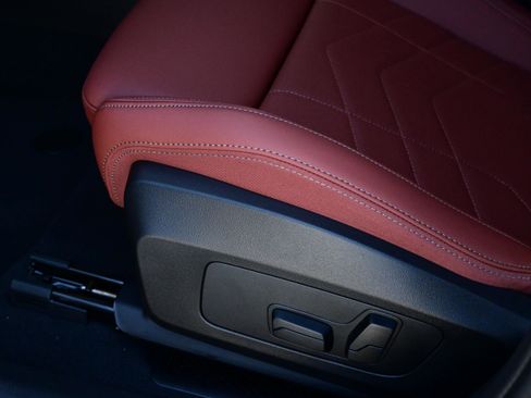 New 2026 BMW X2 xDrive28i w/ Technology Package image 26