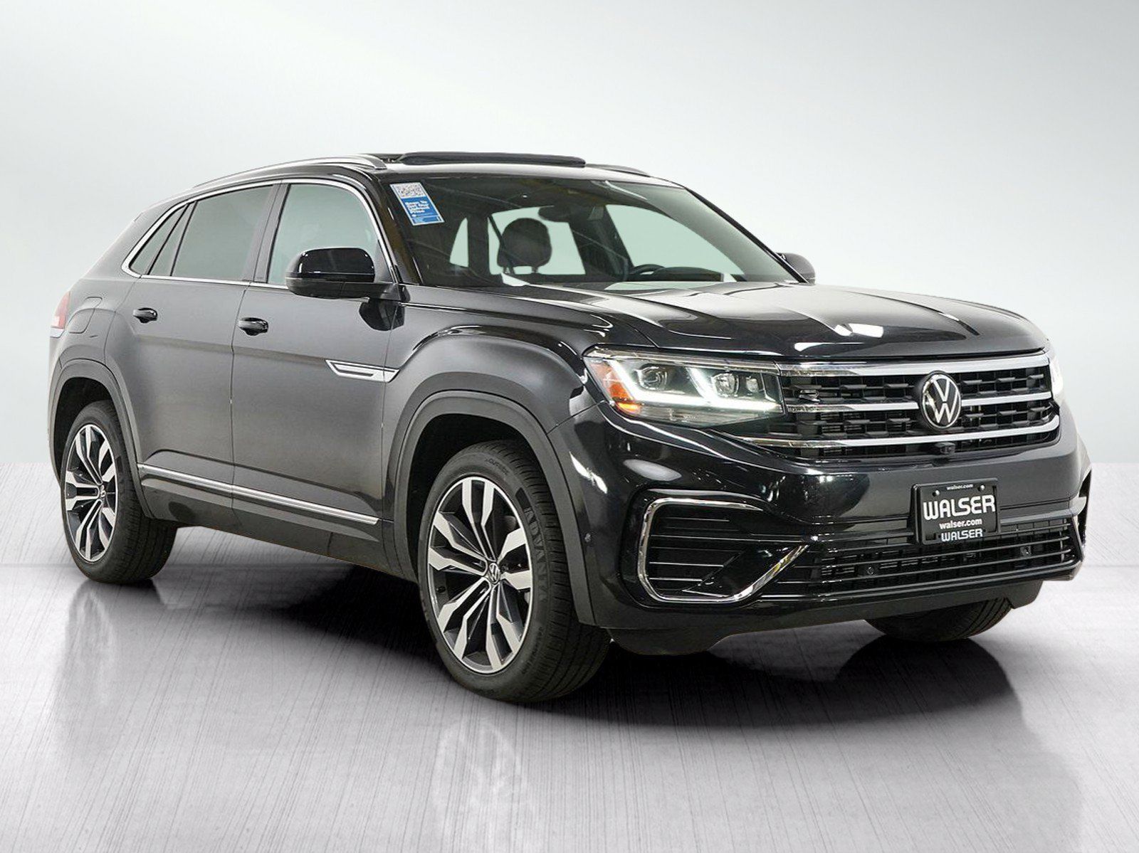 Used 2023 Volkswagen Atlas Cross Sport SEL Premium R-Line AWD/4WD image 9