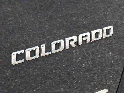 Used 2017 Chevrolet Colorado W/T w/ WT Convenience Package AWD/4WD image 13