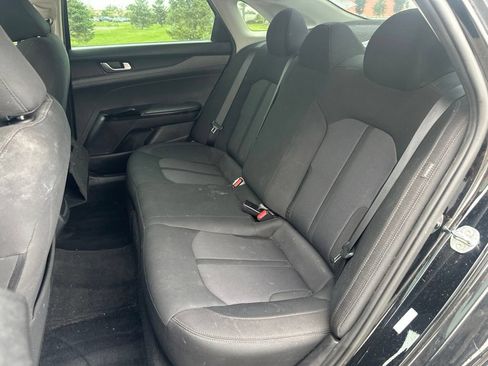 Used 2022 Kia K5 LX FWD image 12