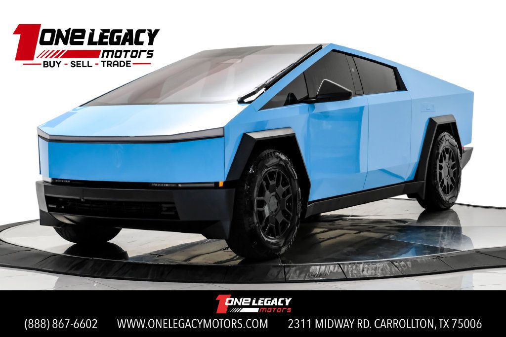 Used 2024 Tesla Cybertruck AWD Crew Cab image 1