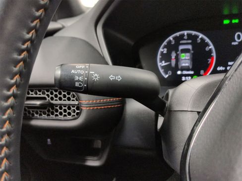 Used 2024 Honda HR-V Sport image 27