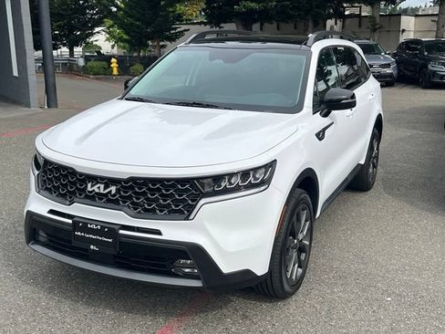 Certified 2023 Kia Sorento X-Line EX AWD/4WD image 3