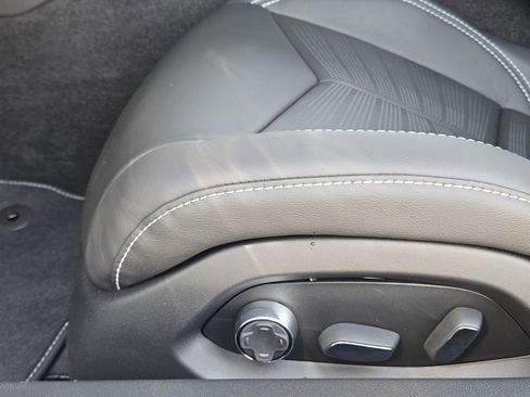 New 2026 Chevrolet Corvette Stingray Premium Conv w/ Z51 Performance Package image 17