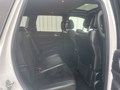Used 2018 Jeep Grand Cherokee Altitude RWD image 14