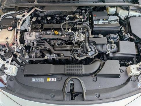 Used 2019 Toyota Corolla SE w/ Carpet Mat Package FWD image 21