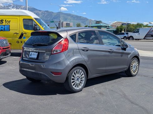Used 2014 Ford Fiesta Titanium FWD image 4
